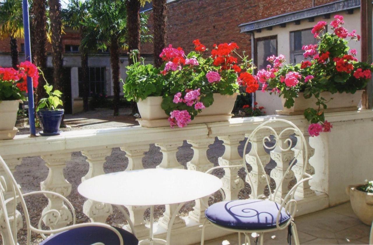Hotel Marceillac Castelsarrasin Extérieur photo